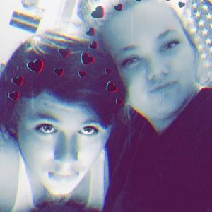 Meet your Posher, Makayla